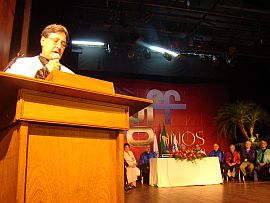 Roberto Salles destacou a importância de refletir sobre o futuro da universidade