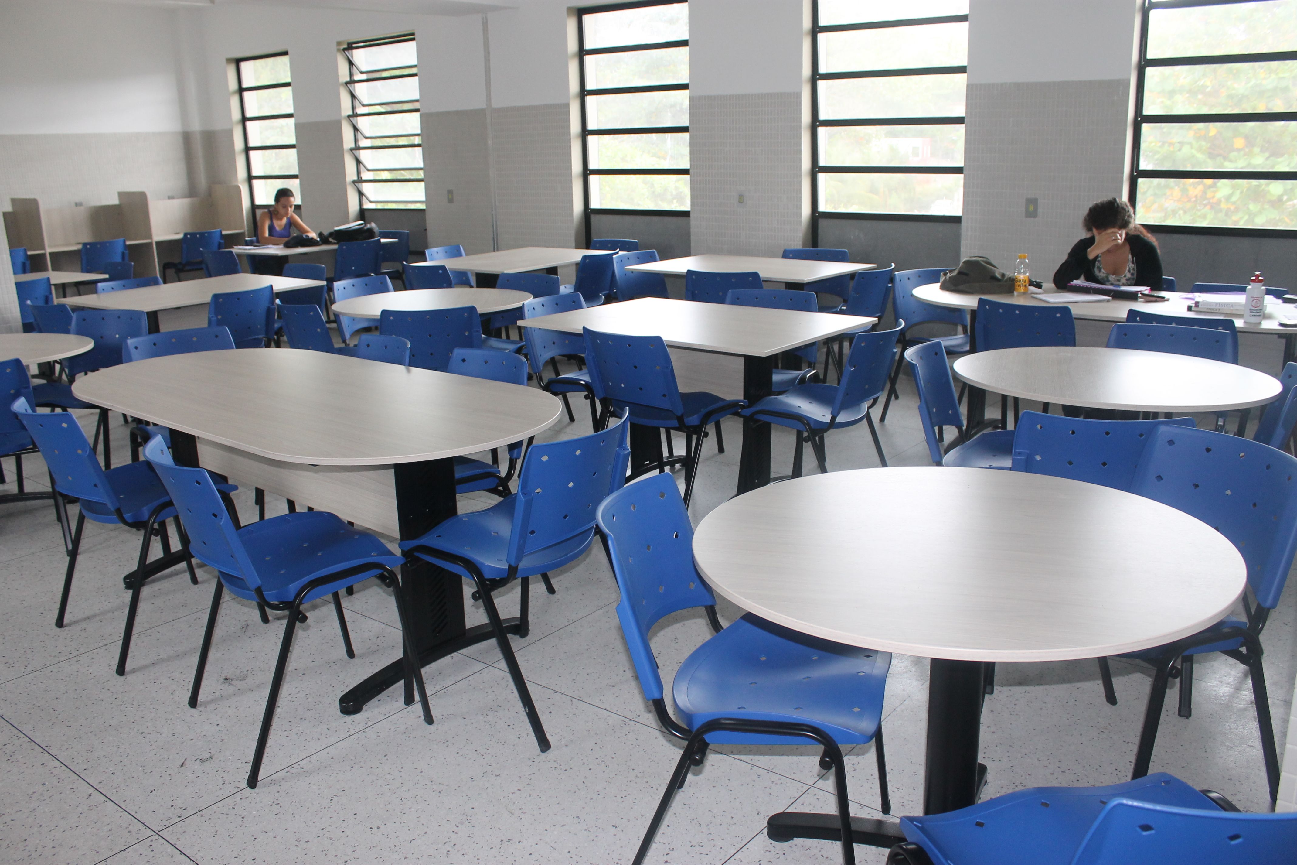 UFF Notícias Superintend u00eancia de Comunicaç u00e3o Social (SCS) Dormitorio Uff ~ UFF Notícias Superintend u00eancia de Comunicaç u00e3o Social (SCS)