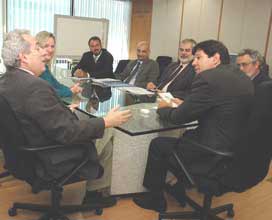 Ministro da Educa&ccedil;&atilde;o, Fernando Haddad,  recebe DVD da OSN-UFF - Foto: Wanderley Pessoa 